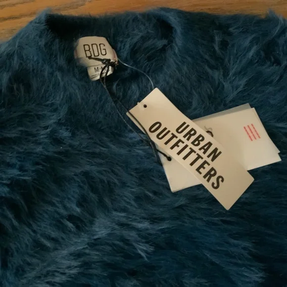 URBAN OUTFITTERS eyelash knit fairisle sweater/beautiful color blue/NWT/MM